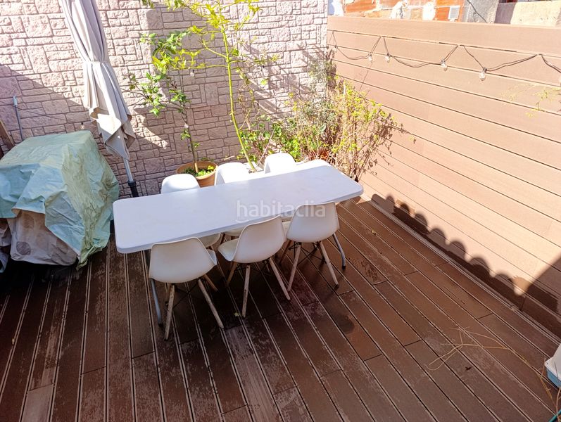 Foto dedd1e48-6bd6-4a89-9b91-355819c45fe8. Casa amb calefacció a Calella