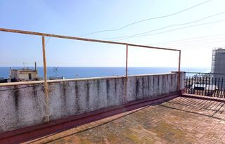 Flat  Carrer de colom. Gran piso 117m2 - 4 habitaciones - todo exterior