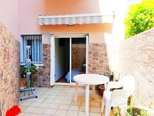Erdgeschoss in Poblenou. Impecable estado - 2 patios - 2 habitaciones dobles