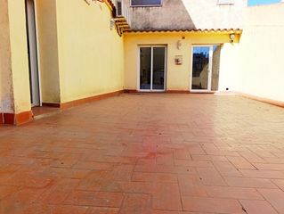 Appartement dans Calella. Espectacular piso esquinero con gran terraza - espectacular pis