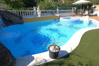 Xalet a Fogars de la Selva. Casa con piscina y zona ajardinada
