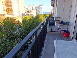 Appartement  Carrer del mar. Piso con licencia tur�stica (hut) y vistas al mar en calella