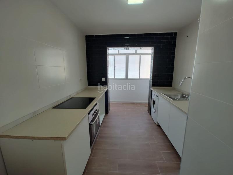 Foto 88e329c7-0727-4bed-91fb-10c8070ce268. Alquiler piso  en alquiler en bobadilla, 3 dormitorios. en Antequera