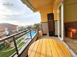 Piso  Galicia. Piso en venta en urbanización  locea, 3 dormitorios.