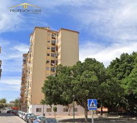 Flat  Agustín montes fuente. Piso en venta en málaga, 2 dormitorios.