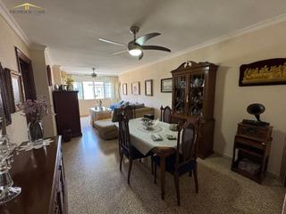 Piso  Jacinto verdaguer. Piso en venta en perchel  sur, 4 dormitorios.