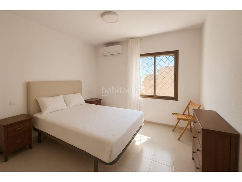 Foto e0be5174-da0e-4661-9d20-dc0ab5322eee. Pis amb calefacció aparcament a Platja de la Paella Torredembarra