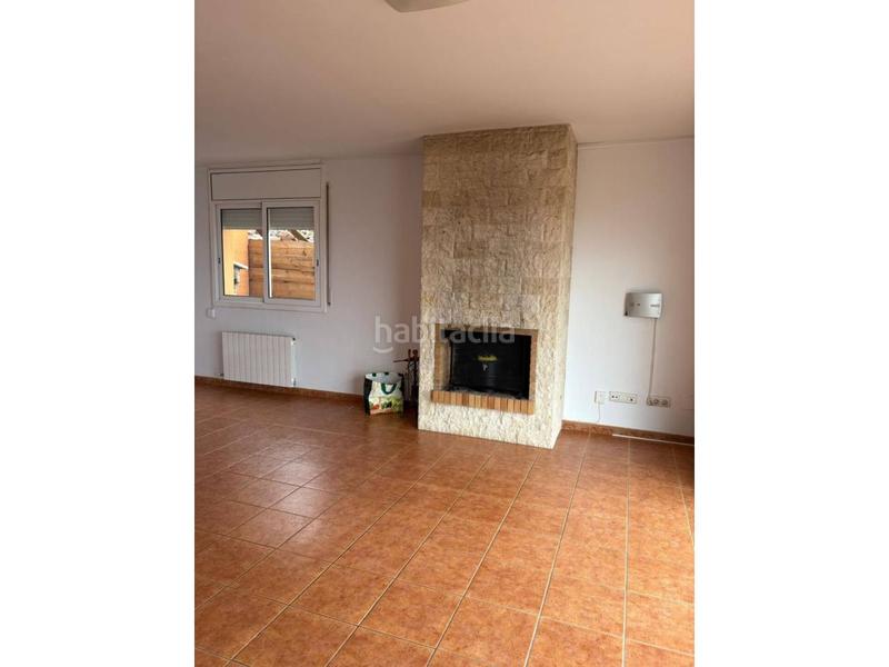 Foto b3530c41-795f-4539-8911-08ae8cdc586c. Casa con riscaldamento parcheggio piscina in Ametlla del Vallès (L´)