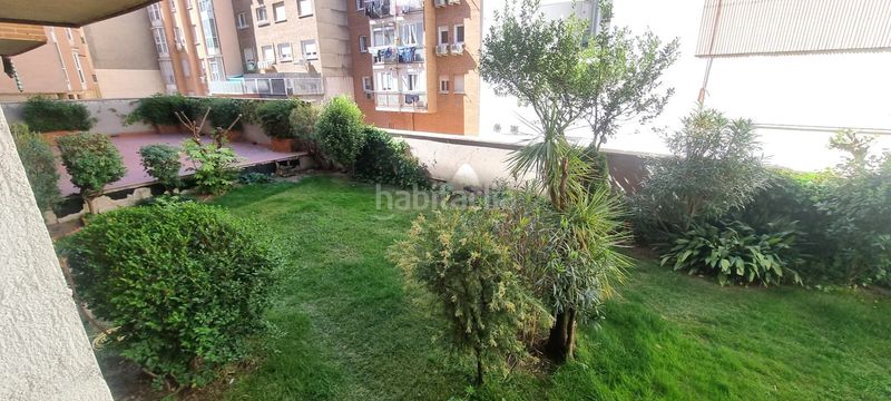 Foto e5cd8b7e-d30b-44ee-b3fe-8d02d373597e. Local comercial a Acacias Madrid