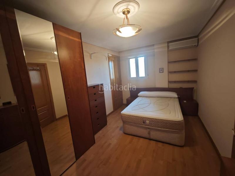 Foto 09410fa9-1147-40c5-a682-11d1247dbc5c. Etagenwohnung mit heizung in Estación Salamanca