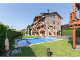 Appartement  Moixeró. Venta de piso muy luminoso con bonitas vistas en puigcerdà