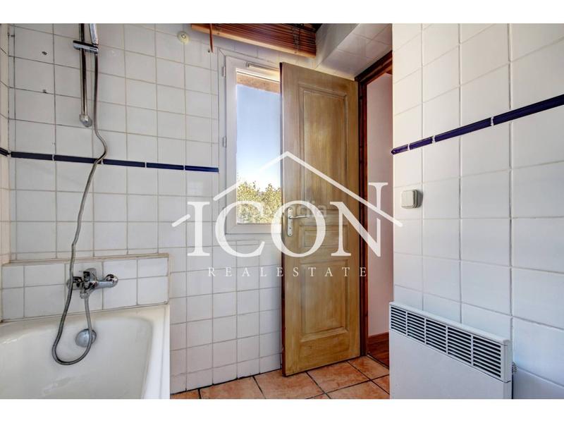Foto 12828b4f-f66a-40b7-9bab-bca1cbdd01ce. Piso  en venta en bourgmadame en Bourg-Madame