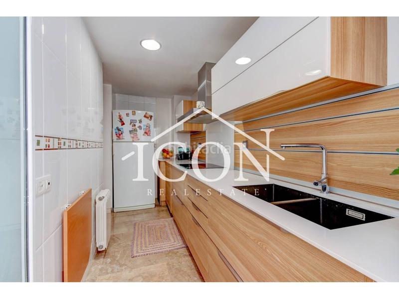 Foto a24c3ce5-c03e-4d08-954c-7f368de5b3d5. Attique avec chauffage dans Diagonal-Colomeres Gavà