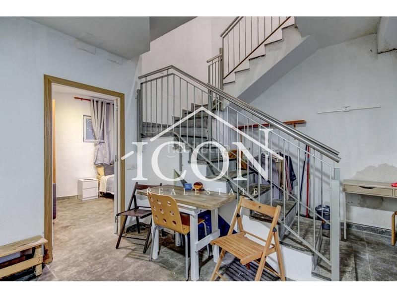 Foto d948593e-3b64-4840-b820-6fc9f4e7cf20. Duplex in Guinardó Barcelona