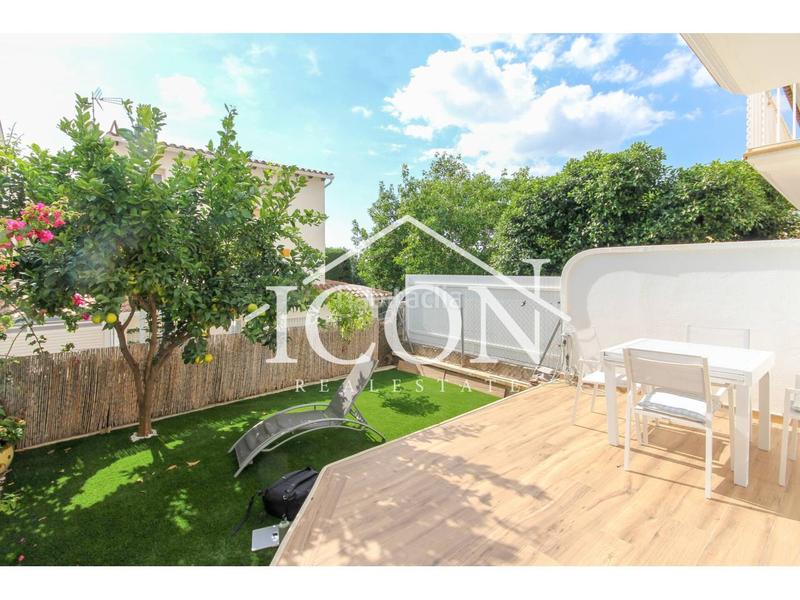 Foto 87a71f9f-edc5-43f8-acf6-c4516b17bcef. Maison jumelée avec parking dans Ametllers - Poble Sec Sitges