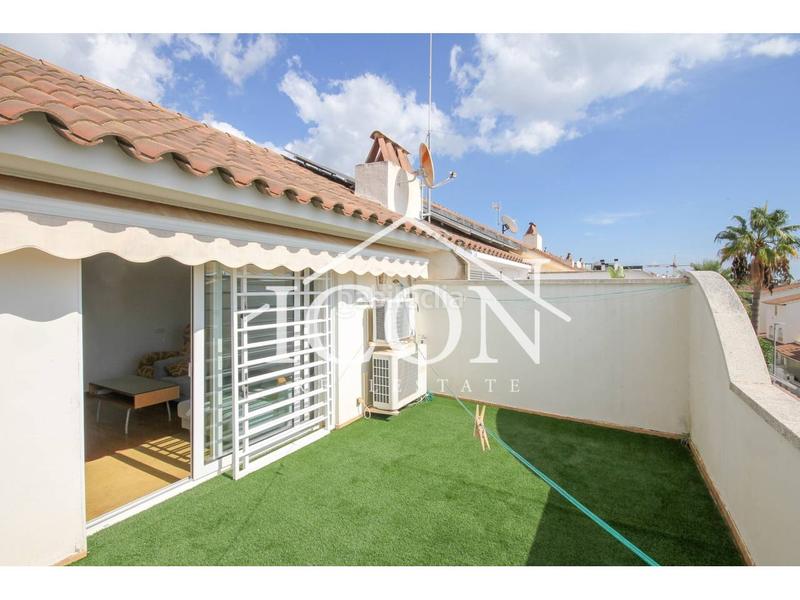 Foto fe921ec3-689d-4815-966d-e1e5df1e7ab0. Maison jumelée avec parking dans Ametllers - Poble Sec Sitges