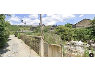 Terreny residencial  Central esglèsia. Terreno con vistas en saga