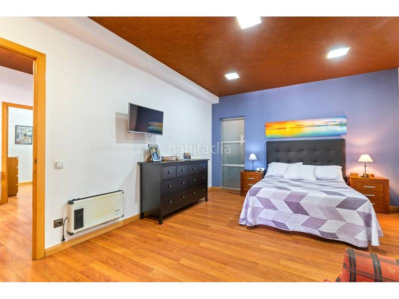 Foto 80dab643-ab47-4b1a-83d6-f2cc2282c801. Appartement avec parking dans Gòtic Barcelona