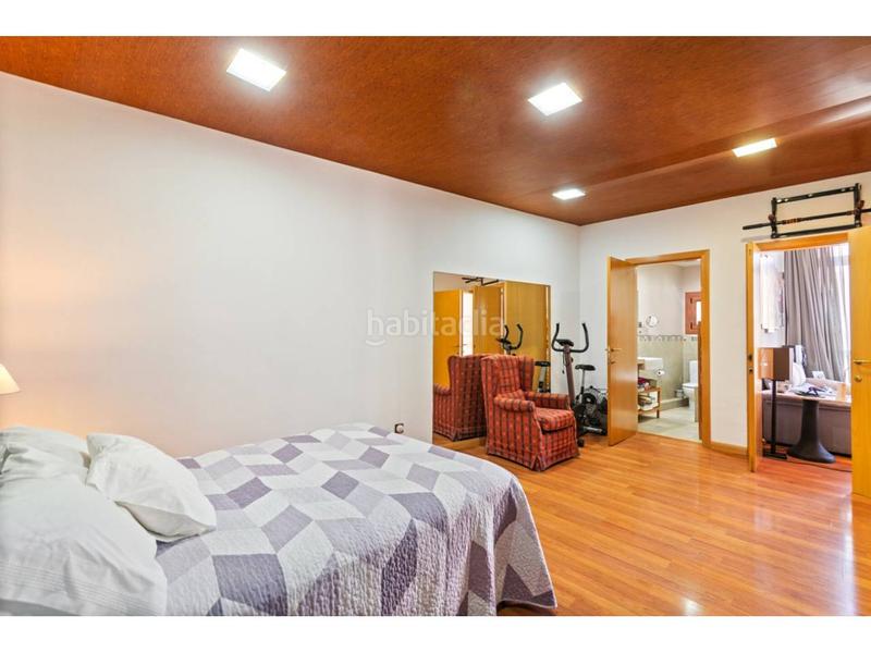 Foto dd0069bc-e5a9-4ae7-a76e-977b4a9eb8a6. Appartement avec parking dans Gòtic Barcelona