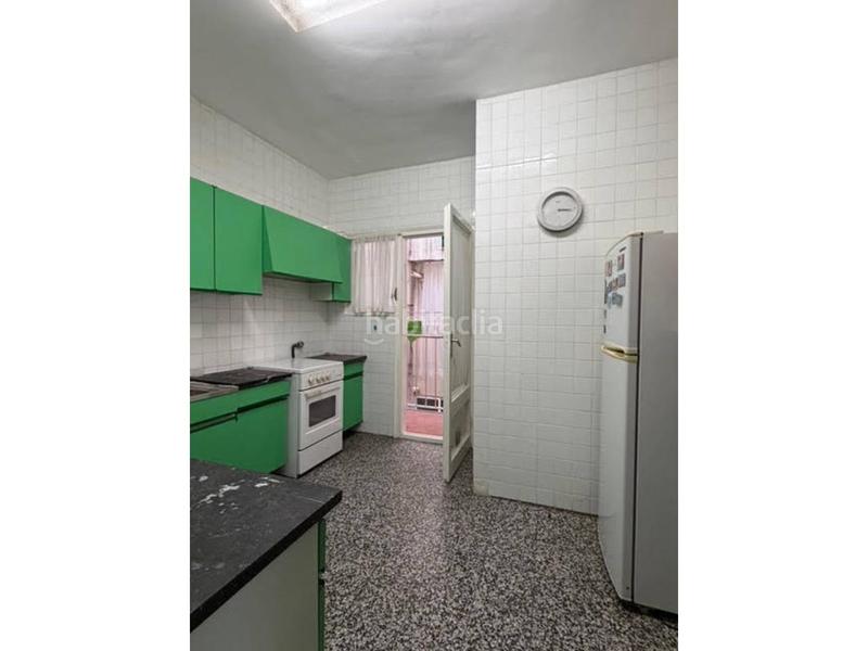 Foto 5dcd554c-c093-45a7-ac9a-1d3df60cc454. Lloguer pis amb calefacció a La Nova Esquerra de l´Eixample Barcelona