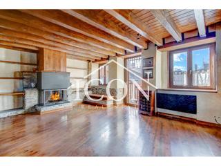 Duplex  Rue de roussillon 5. Exclusivo dúplex ático en el corazón de osseja