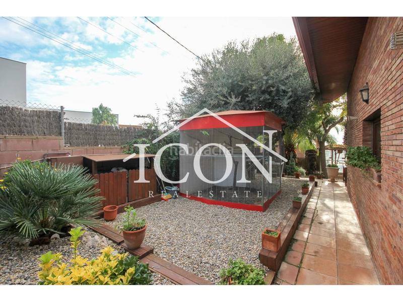 Foto 2115fed5-4681-40a2-8866-8f13bd25735a. Casa a olivera 1 a La Sentiu Gavà