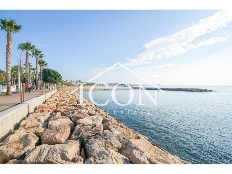 Foto 9cbe34c3-94d4-4583-8e02-f93a6ee3c7da. Casa es especial en Cambrils port Cambrils