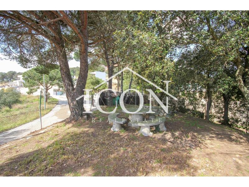 Foto 169c3ad2-c76c-4eb8-ad8c-dc6869deb483. Xalet a cornisa 30 a Urbanitzacions Mataró