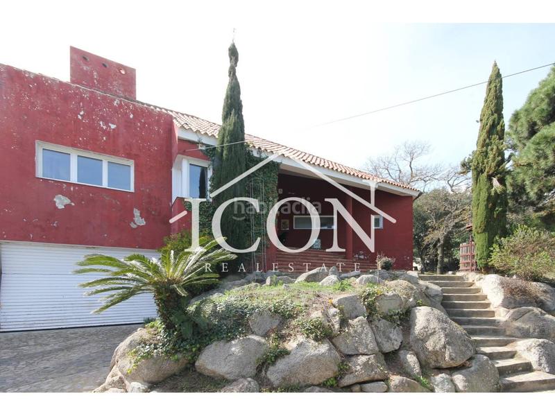 Foto 18b09bb6-d0bb-49bb-9387-e9a727fde9f9. Xalet a cornisa 30 a Urbanitzacions Mataró