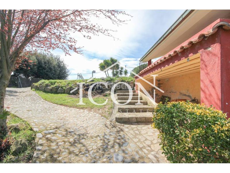 Foto 3577c676-103f-4fbf-9b37-430e9a8ebc9f. Xalet a cornisa 30 a Urbanitzacions Mataró