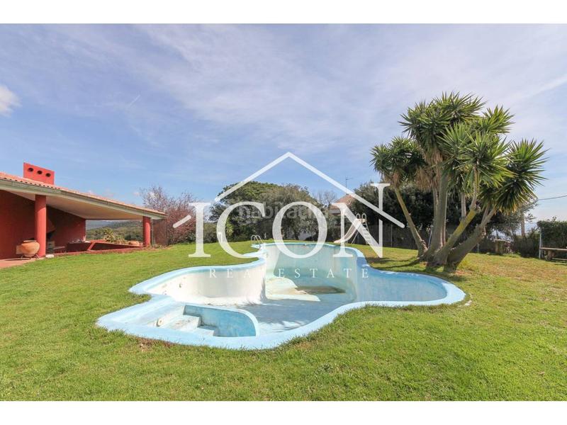 Foto 7dec5679-70fa-490a-9894-b9ea452a38ab. Xalet a cornisa 30 a Urbanitzacions Mataró