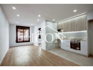 Pis  Porta. Venta de piso en barcelona capital