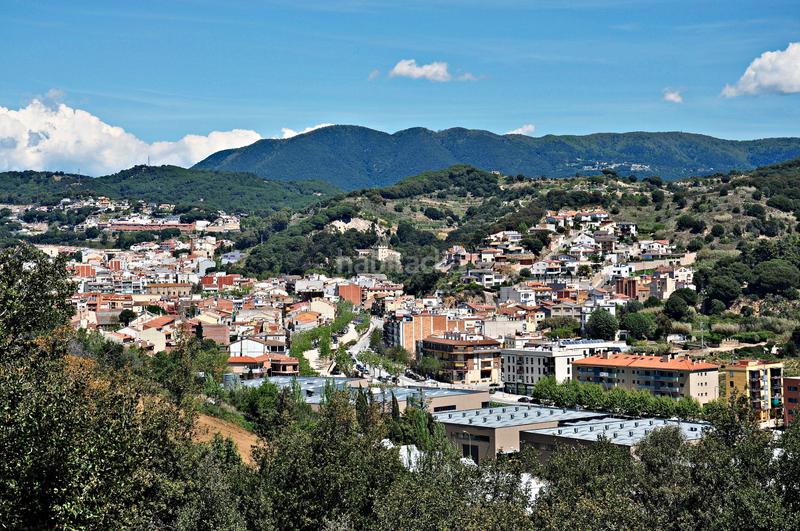 Foto 0f790677-fed9-4873-99d1-29b02986a51b. Terrain résidentiel dans rambla riera i penya 31 dans Arenys de Munt