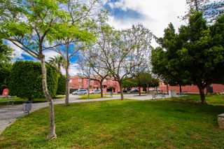 Casa a schiera in Núcleo urbano. Chalet adosado en venta en núcleo urbano