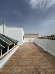 Casa a La Banda - Campo de Fútbol. Chalet pareado en venta en la banda - campo de fútbol