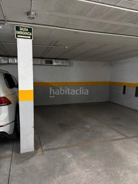 Foto 12192a2a-8b42-41a3-a8a8-ac5c9b3b5d7d. Parking voiture dans Núcleo urbano Chiclana de la Frontera