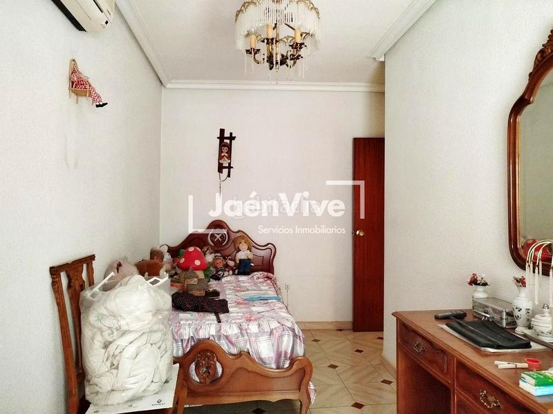 Foto eeb0bdc2-a629-4cc1-b7d6-97bab7b0ec98. Casa amb aparcament a San Bartolomé - Millán de Priego Jaén