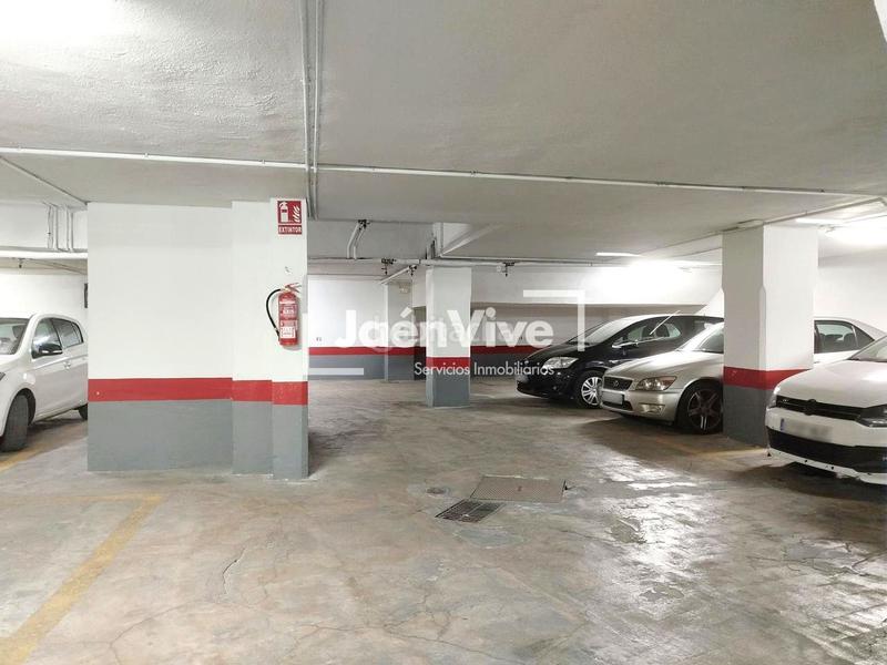 Foto 44972c26-354f-41f4-9fc7-62b1f06539a8. Penthouse with heating parking in Avda de Madrid - Pº de la Estación Jaén