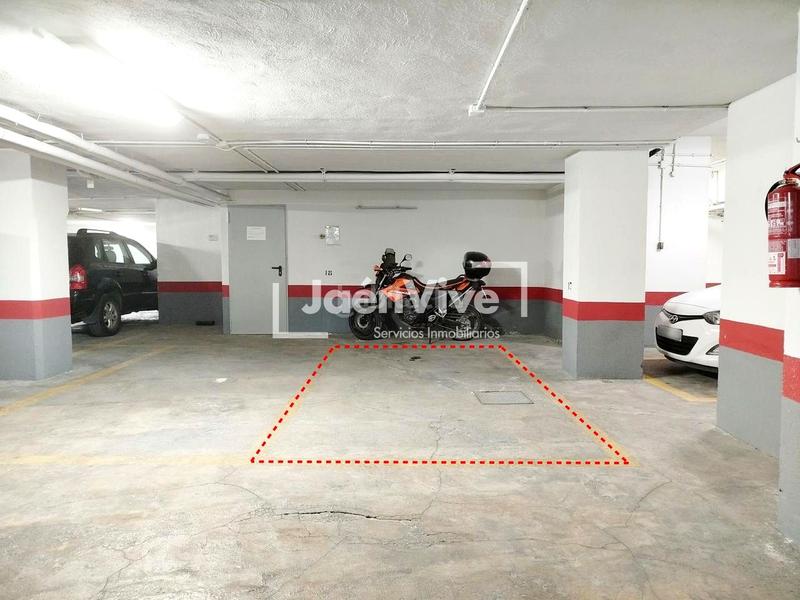 Foto 4d5d99f4-ad8c-422a-90d1-77229ca6c089. Penthouse with heating parking in Avda de Madrid - Pº de la Estación Jaén