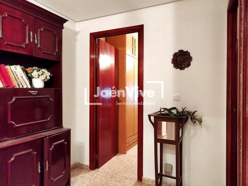 Foto 5626342a-4142-4e30-ac16-b2e58a0953af. Penthouse with heating parking in Avda de Madrid - Pº de la Estación Jaén