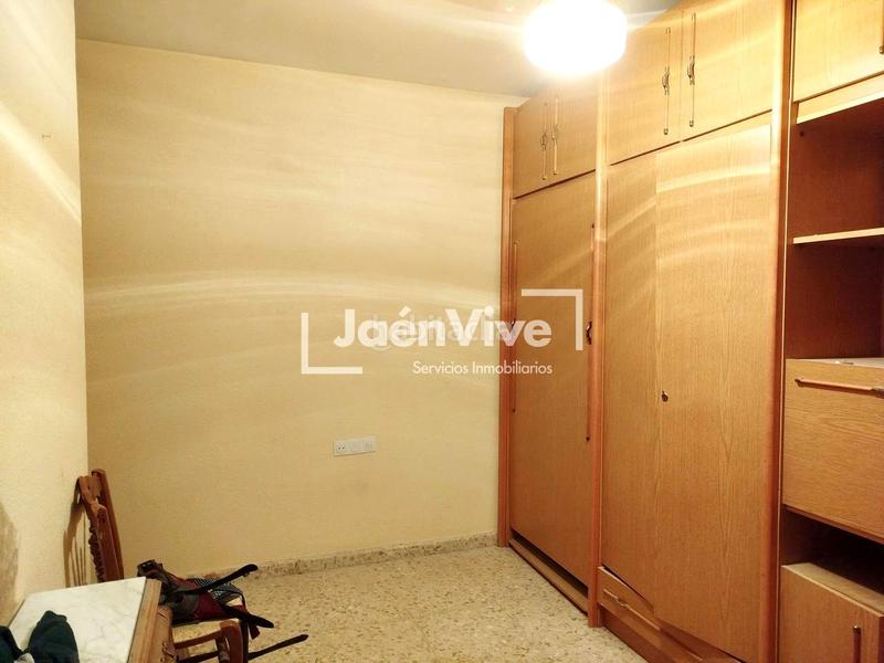 Foto 61da6717-8f66-43a0-8d7f-fc599795ccc0. Penthouse with heating parking in Avda de Madrid - Pº de la Estación Jaén