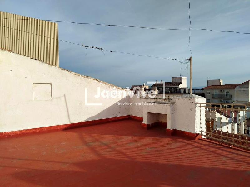 Foto 31a0ac96-4034-432a-80f6-bbccffb3a387. Semi detached house in Ctra. Circunvalación - La Magdalena Jaén