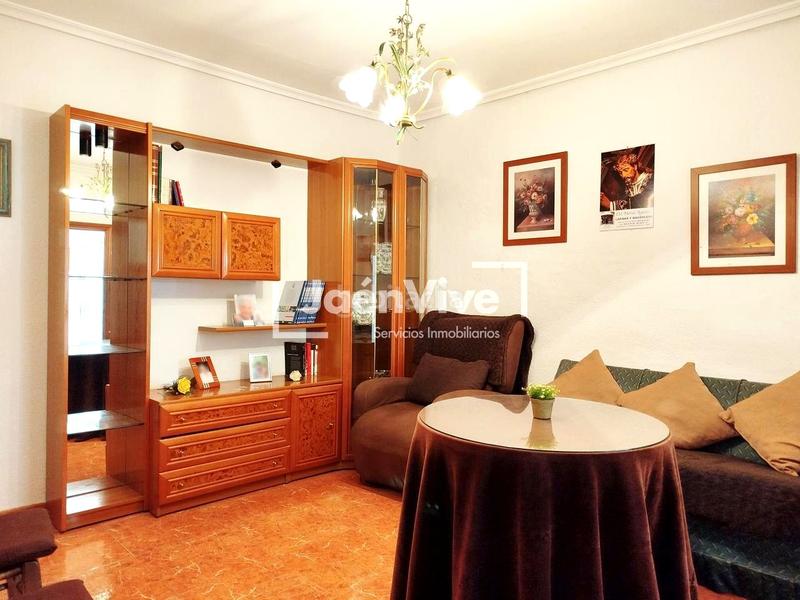 Foto 6169d875-1530-4751-886c-da8b407917e8. Semi detached house in Ctra. Circunvalación - La Magdalena Jaén