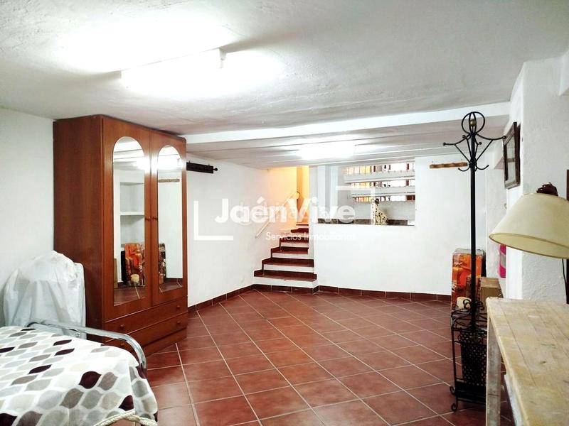 Foto ca870632-75ef-4f34-a305-0b7f1e84467d. Semi detached house in Ctra. Circunvalación - La Magdalena Jaén