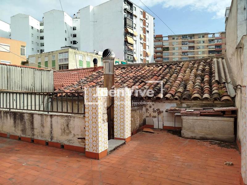 Foto 0a0303b4-606a-4bd8-9c5f-8874529f37e4. Casa adossada a Peñamefecit - Avda Barcelona Jaén