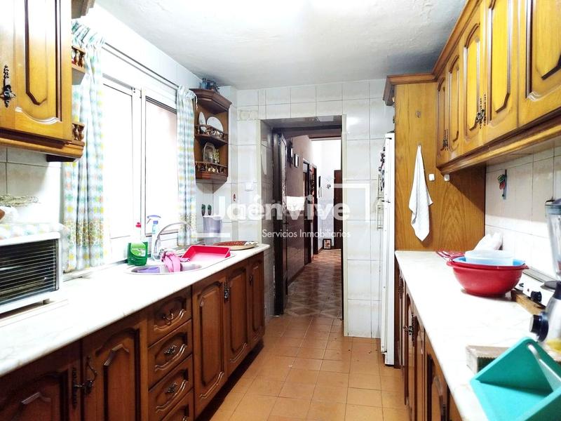 Foto 8ae7853d-7c2e-4d85-bf27-a85192953b91. Casa adossada a Peñamefecit - Avda Barcelona Jaén