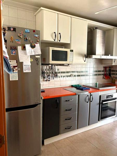 Foto 45f01651-e871-462a-b949-c731c54540c1. Pis amb calefacció a Peñamefecit - Avda Barcelona Jaén