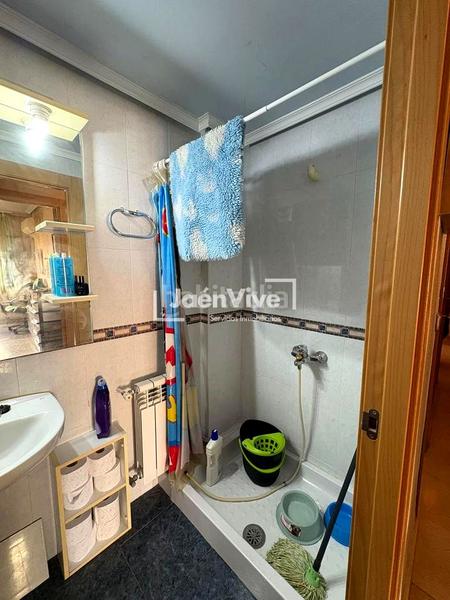 Foto 52337b3b-2f1d-4e6f-9bc2-a7469f3a2d13. Pis amb calefacció a Peñamefecit - Avda Barcelona Jaén