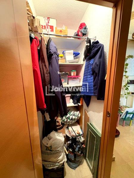 Foto 736f6b51-e4c2-4b0d-9f90-00e1c13b93b2. Pis amb calefacció a Peñamefecit - Avda Barcelona Jaén