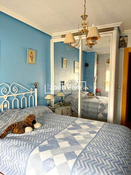 Foto 7b81161e-c7d2-4cd8-adf9-94a8a8792d32. Pis amb calefacció a Peñamefecit - Avda Barcelona Jaén